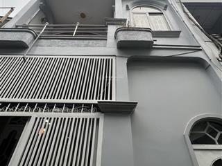 Ngay công viên làng hoa, hẻm xe hơi thông, 2 tầng btct 2pn 2wc, 5m x 9m, sổ vuông vức, chỉ 5.15 tỷ