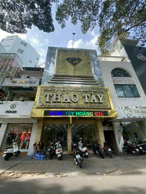 Siêu hiếm biệt thự đường trường sơn dt 7.5 x 20m hầm 3 tầng giá 43 tỷ.