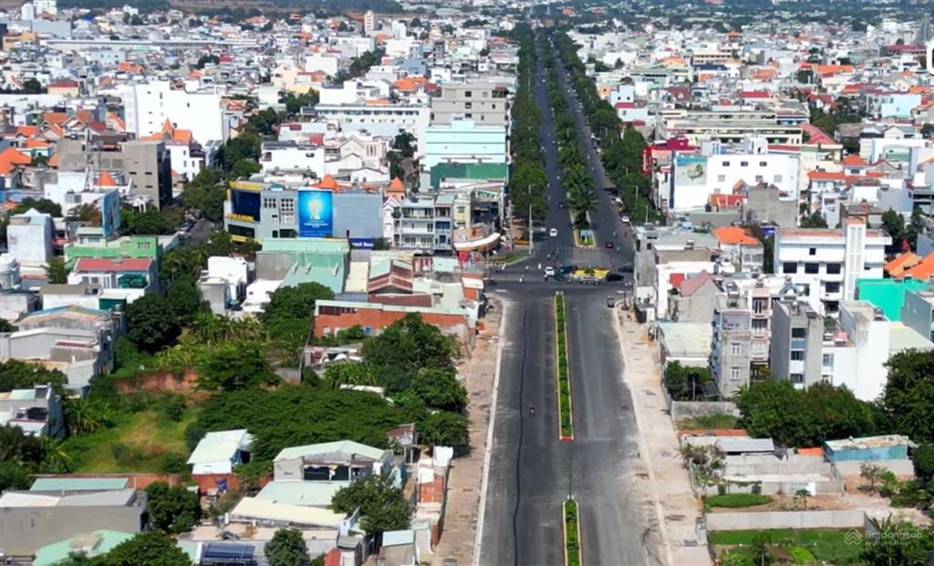 Bán đất mặt tiền thống nhất mới đường mới mở trung tâm vũng tàu thuận tiện kinh doanh buôn bán