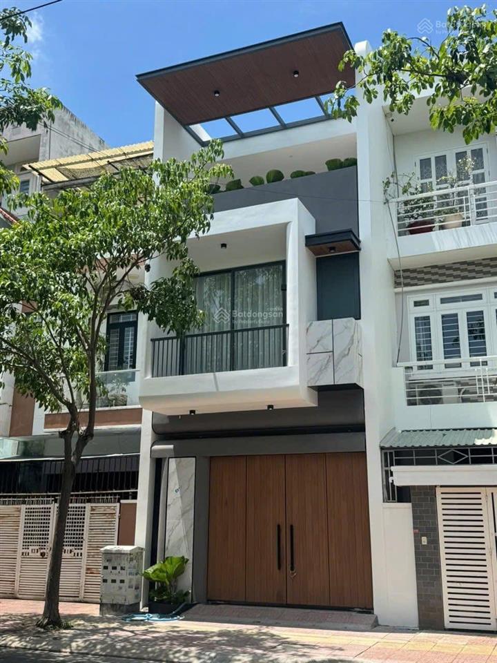 Bán nhà mặt tiền nguyễn thị minh khai vũng tàu