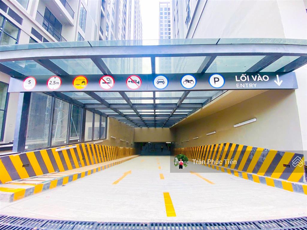 Cực hot! bán căn góc siêu đẹp 132m2 4pn, ban công đông nam, tầng trung, giá tốt nhất thị trường