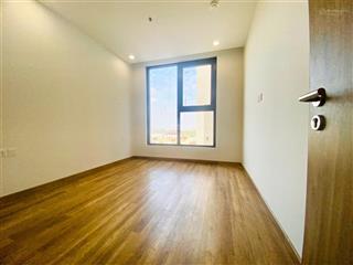 Chính chủ cần bán căn hộ dt nhỏ nhất tại the wisteria  73m2 2pn, view đông nam mát mẻ.