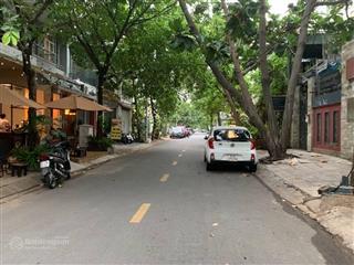 Bán nhà phố vạn phúc, ba đình. dt sổ 52m2 x 5t, mt 4,5m. đường ô tô tránh, lô góc 2 thoáng, gần phố