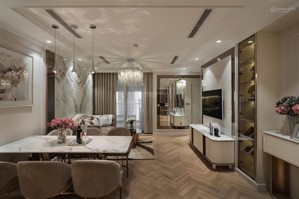 Bán nhà mặt ngõ to phố lý nam đế, hoàn kiếm. dt sổ 80m2 x 5t, mt 5m. ô tô tránh nhau, gần mặt phố