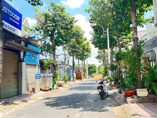 Nhà ngang 8m 3 tầng giá chỉ 11.8 tỷ xuân thới thượng hóc môn