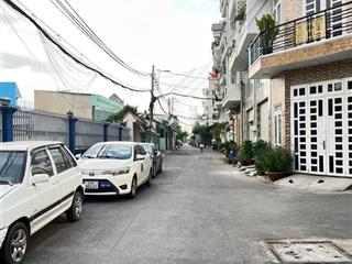 Nhà đẹp 4 tầng  sổ hồng  full nội thất  giá tốt q.12