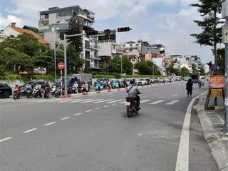 Cần bán gấp toà nhà mặt phố âu cơ 8 tầng thang máy, vị trí đắc địa kinh doanh đông đúc 58 tỷ.