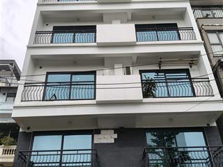 Tòa nhà đẳng cấp 125m mặt hồ tây  công viên  dòng tiền khủng.