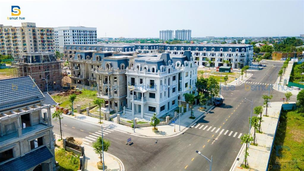 Thanh toán 1tỷ6 nhận nhà cho thuê dòng tiền thực tế 38tr/tháng shophouse phú xuân city 382m2 sàn