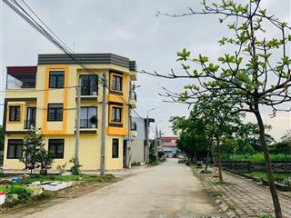 Lô góc đấu giá x1 lại yên diện tích 70m2 mặt tiền rộng 12m sát hồ điều hoà lại yên