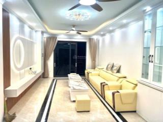 Bán gấp nhà xuân thuỷ, cầu giấy, diện tích 52m2  4 tầng  mặt tiền 4.2m, rất gần phố, 10m ra ô tô