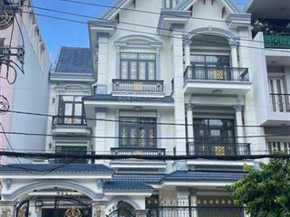 Bán biệt thự đồ sộ giữa lòng khu bình phú quận 6 (12x19) thang máy