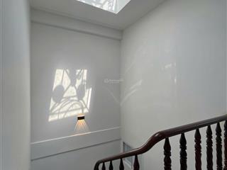 Bán nhà đường số 54 q6 (4x17m) 4 tầng  đối diện công viên hố bần. giá chỉ 12,5 tỷ