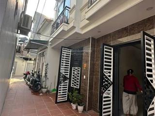 002rẻ nhất phân khúc, 32m2, chỉ 4tỷ9 nhà 5 tầng, 20m ra đường ô tô, sẵn nội thất, đường thông