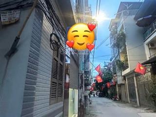 Chính chủ bán nhà ngọc thụy, ôtô vào nhà, k.thác dòng tiền 20tr/th mt rộng, đường thông, sát c.viên