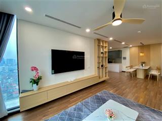 Chính chủ bán căn hộ 71,5m2, 2pn, tầng cao, view hồ điều hòa, tại sky park, giá rẻ 7,59 tỷ