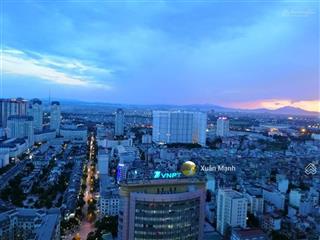 Bán penthouse 180m2. 3 + 1pn, bc đông nam tại vinhomes skylake phạm hùng giá thỏa thuận