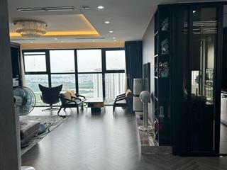 Chính chủ bán căn hộ 114m2, 3pn, cửa tây, ban công bắc  đông tại starlake  tây hồ, giá rẻ 15,8 tỷ