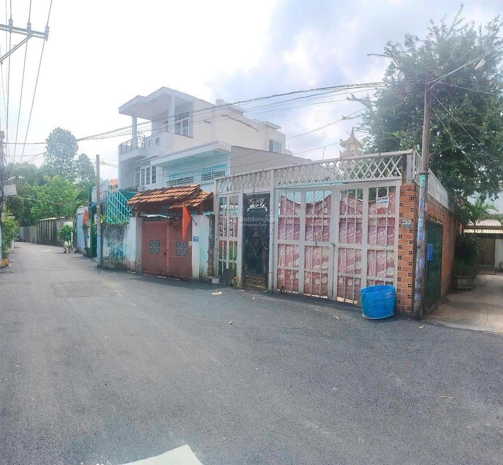 Chính chủ gửi bán nhanh lô đất góc 2 mặt tiền đường số 24, phường cát lái