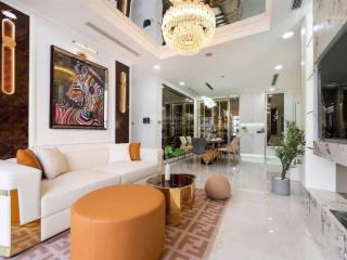 Căn hộ mới 50m2/2pn view hồ bơi ,2 tỷ 250 full nt.nguyễn thượng hiền 0794 818 ***