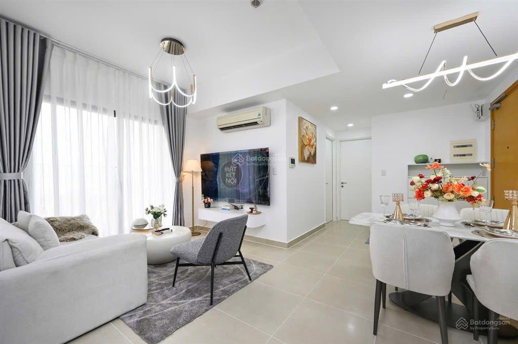 Căn hộ 52m2  (2pn) shr, tặng nt dọn ở, vay 80%. 0794 818 ***