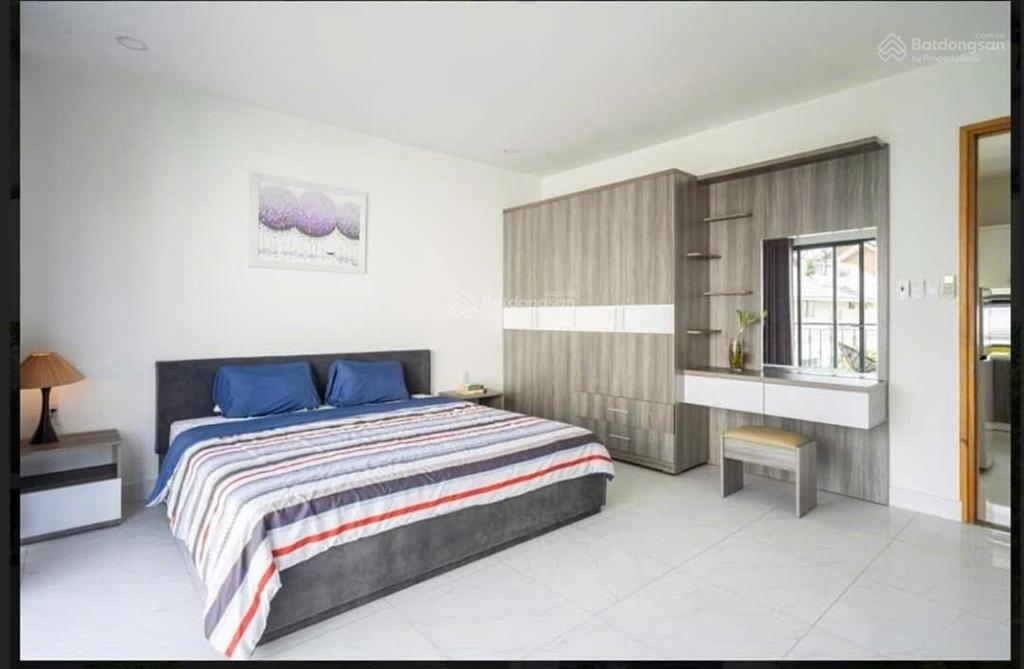 Cho thuê căn hộ villa, 2pn 2wc 100m2, free pool, nguyễn văn hưởng q. 2