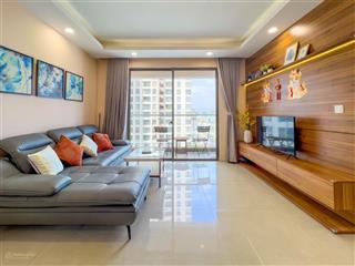 Chính chủ cần bán gấp căn hộ riva park quận 4 102 m2 3pn giá 4.7 tỷ. đt 0909 476 *** gặp cường