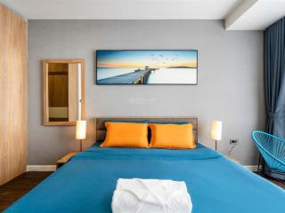 Chính chủ cần bán gấp căn hộ the botanica 97m2 3pn giá 6 tỷ. đt 0909 476 *** gặp cường view mát