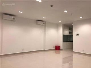 Chính chủ cần bán gấp căn hộ sky center 70m2 2pn giá 3.8 tỷ. đt 0909 476 *** cường bank hỗ trợ vay