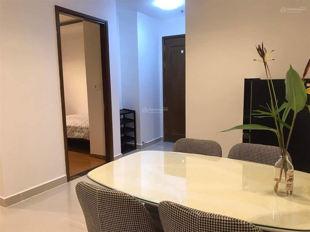 Chính chủ cần bán gấp căn hộ cao cấp sky center 75m2 2pn 2wc 5.8 tỷ. đt 0909 476 *** gặp cường