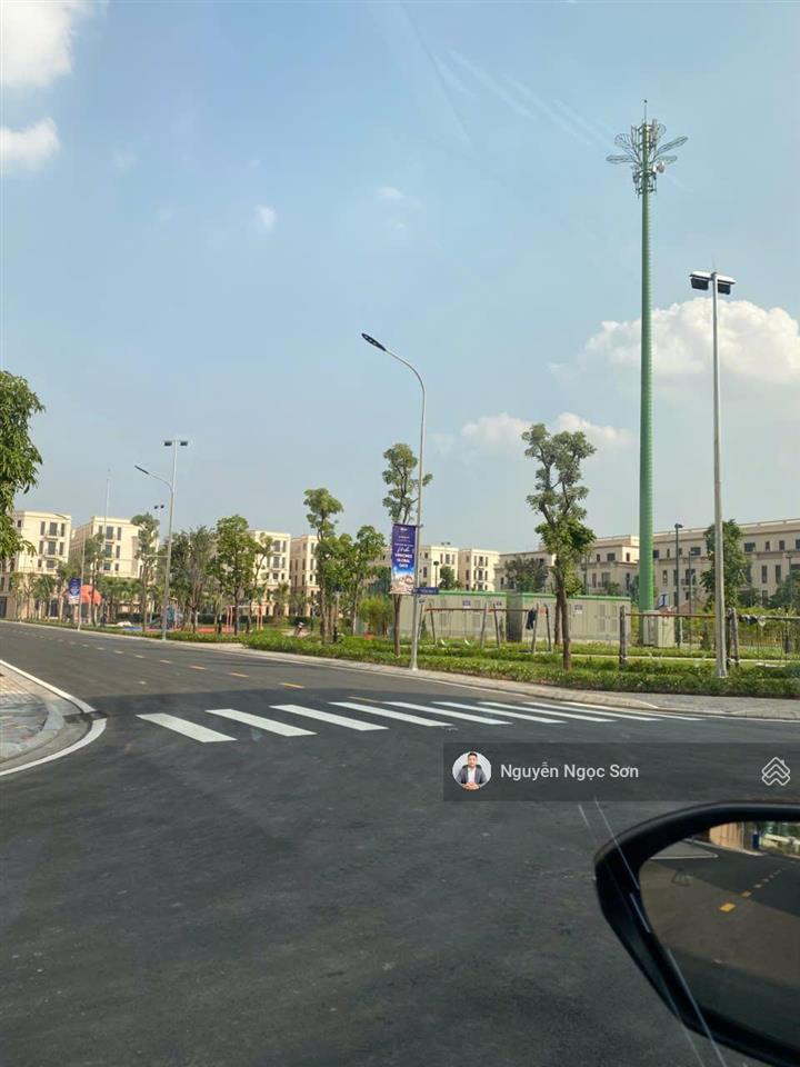 Bán căn xẻ khe thiên nga 75m2  27 tỷ giá vay  gần hồ 32ha