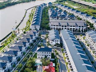 Em cần bán nhà phố 125m2 giá chỉ 10.8 tỷ có vat nhận nhà ngay.  0989 627 *** hương trầm