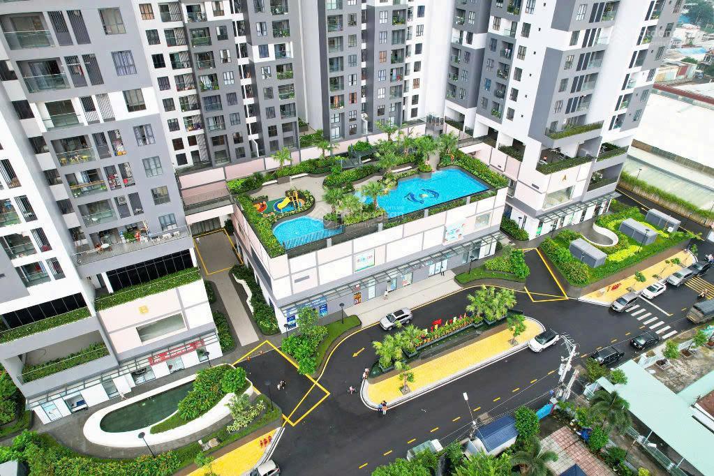 Chủ nhà kẹt bank cần bán gấp,2pn2wc 72m2 chỉ 2.7 tỷ,view thoáng. 0989 627 *** hương trầm
