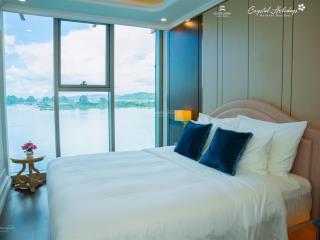 Bán condotel 2pn, 2wc tại crystal holidays harbour vân đồn, 4,563 tỷ, 95,33m2