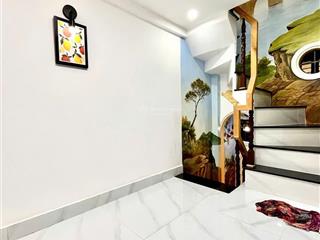 Cho thuê nhà nguyên căn , trần bình trọng quận bình thạnh, 8,8 triệu, 60m2, 2pn, 3wc, view đẹp