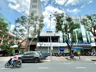 Mặt tiền 49  51 hoàng diệu quận 4 khu văn phòng sầm uất