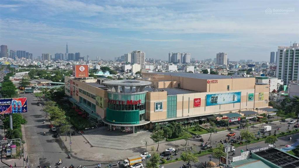 Góc 2mt nguyễn thị thập quận 7, gần lotte mart