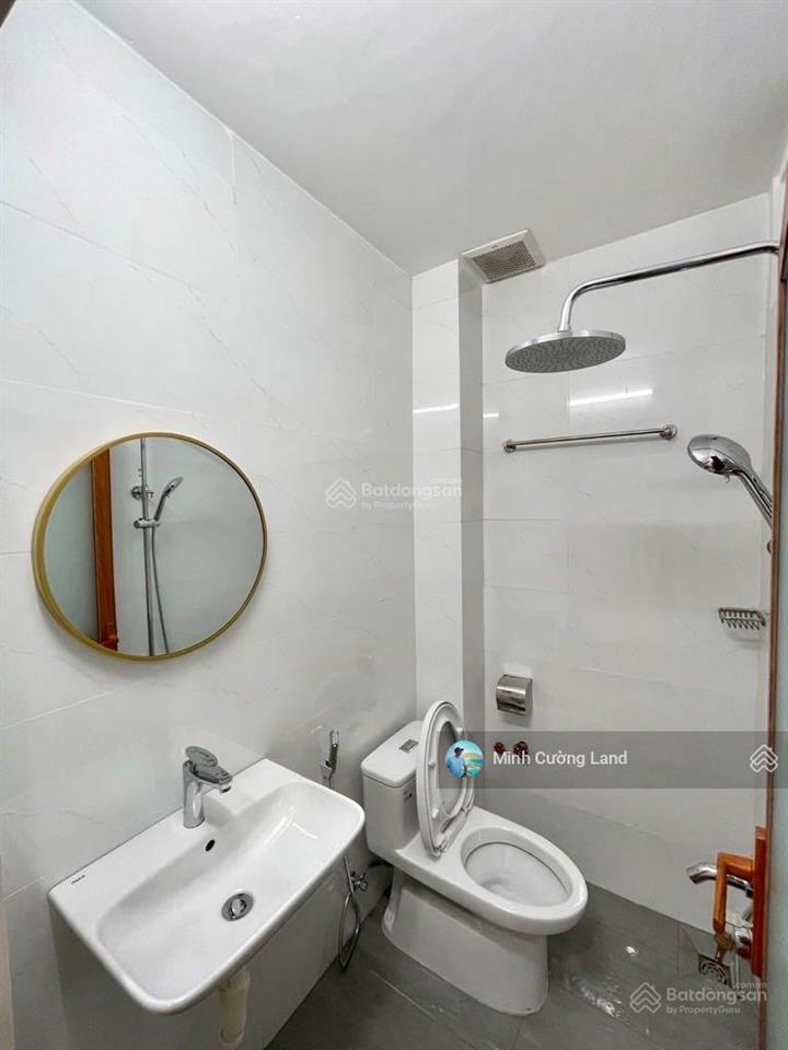 Giảm sốc 1tỷ, chỉ 5.45tỷ tl, bán nhà đẹp hxh phan văn trị, bình thạnh, 60m2 nở hậu, 2 tầng btct 3pn