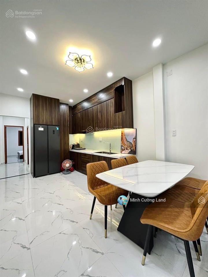 Giảm sốc 1tỷ, chỉ 5.45tỷ tl, bán nhà đẹp hxh phan văn trị, bình thạnh, 60m2 nở hậu, 2 tầng btct 3pn