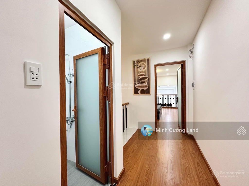 Giảm sốc 1tỷ, chỉ 5.45tỷ tl, bán nhà đẹp hxh phan văn trị, bình thạnh, 60m2 nở hậu, 2 tầng btct 3pn
