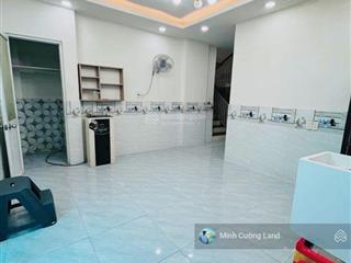 Chỉ 3.5tỷ tl, bán nhà đẹp nguyễn kiệm p3 gò vấp giáp phú nhuận, 50m2 nở hậu, 2 tầng đúc 3pn, gần mt