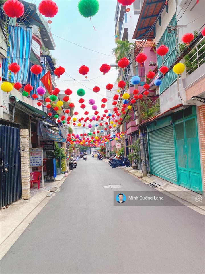 Chính chủ 30 năm bán nhà 2 tầng hẻm xe hơi sát phan xích long, 58m2, cho thuê được 20 triệu/tháng