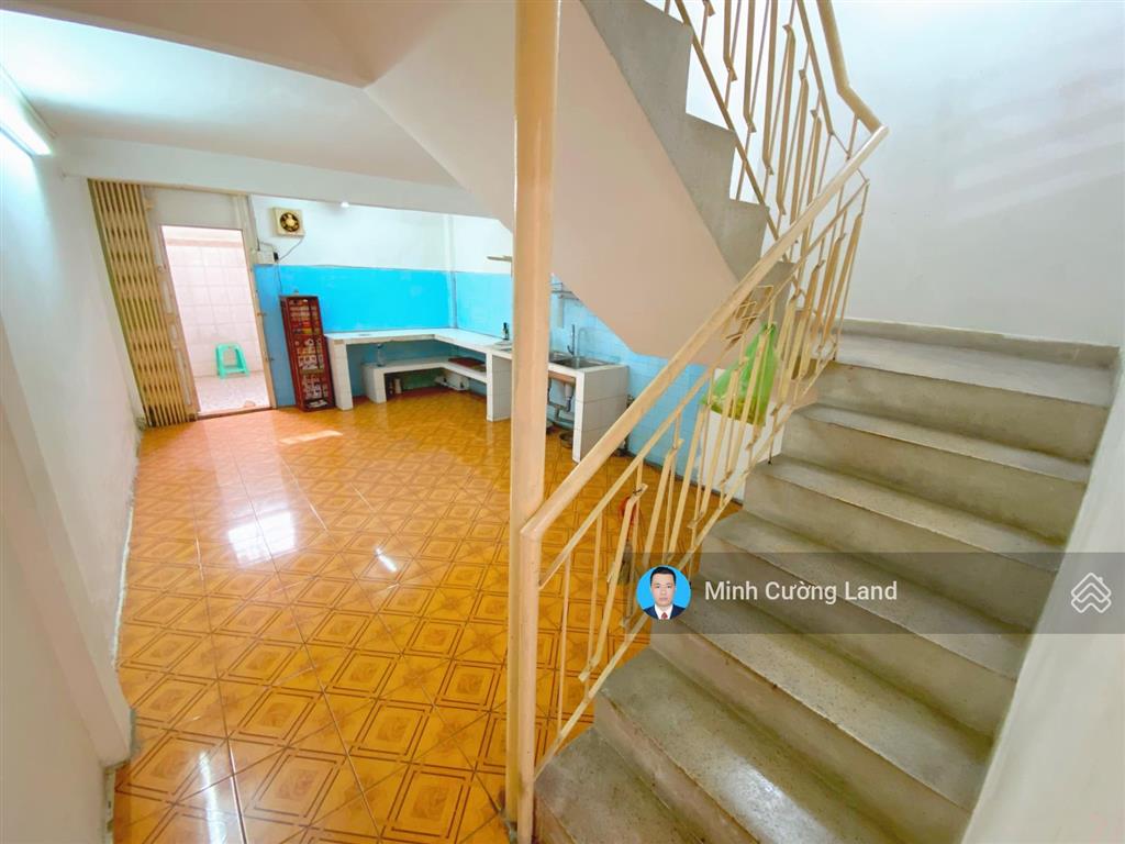 Chính chủ 30 năm bán nhà 2 tầng hẻm xe hơi sát phan xích long, 58m2, cho thuê được 20 triệu/tháng