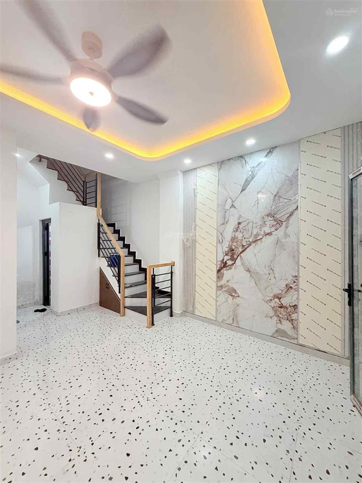 Bán nhà đẹp ngay phố ẩm thực phan xích long, phú nhuận, 37m2, 2 tầng 3pn, hẻm 5m sát mặt tiền