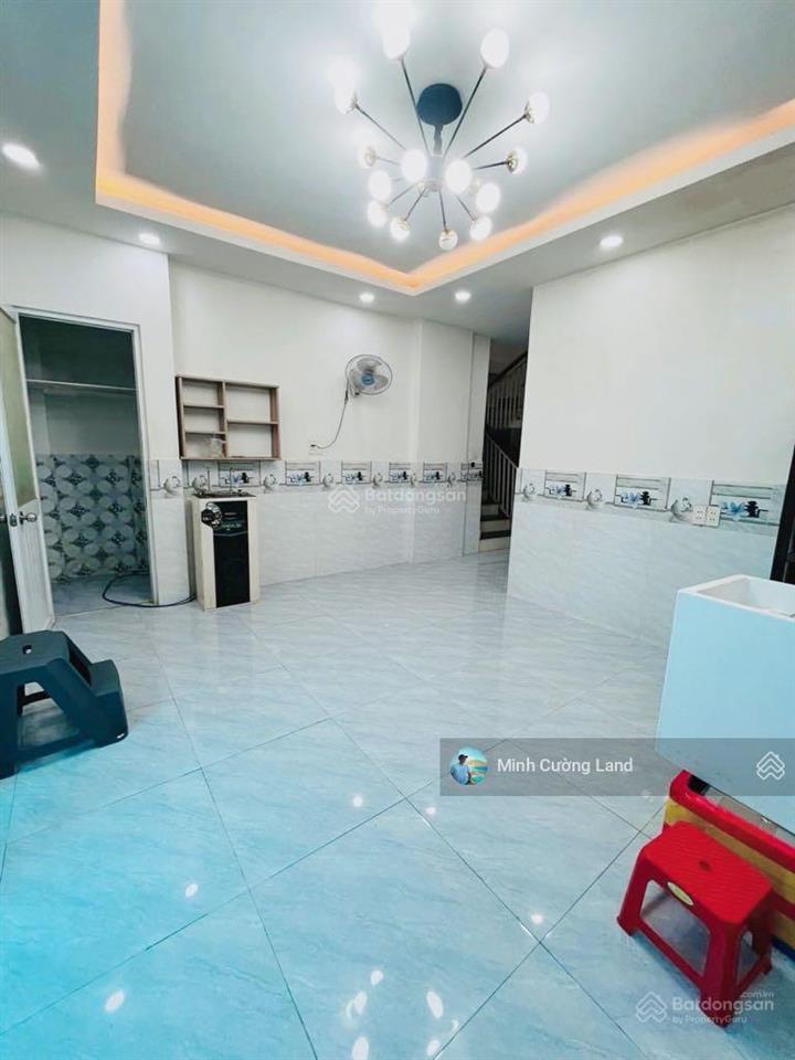 Chỉ 3.5tỷ tl, bán nhà đẹp nguyễn kiệm p3 gò vấp giáp phú nhuận, 50m2 nở hậu, 2 tầng đúc 3pn, gần mt