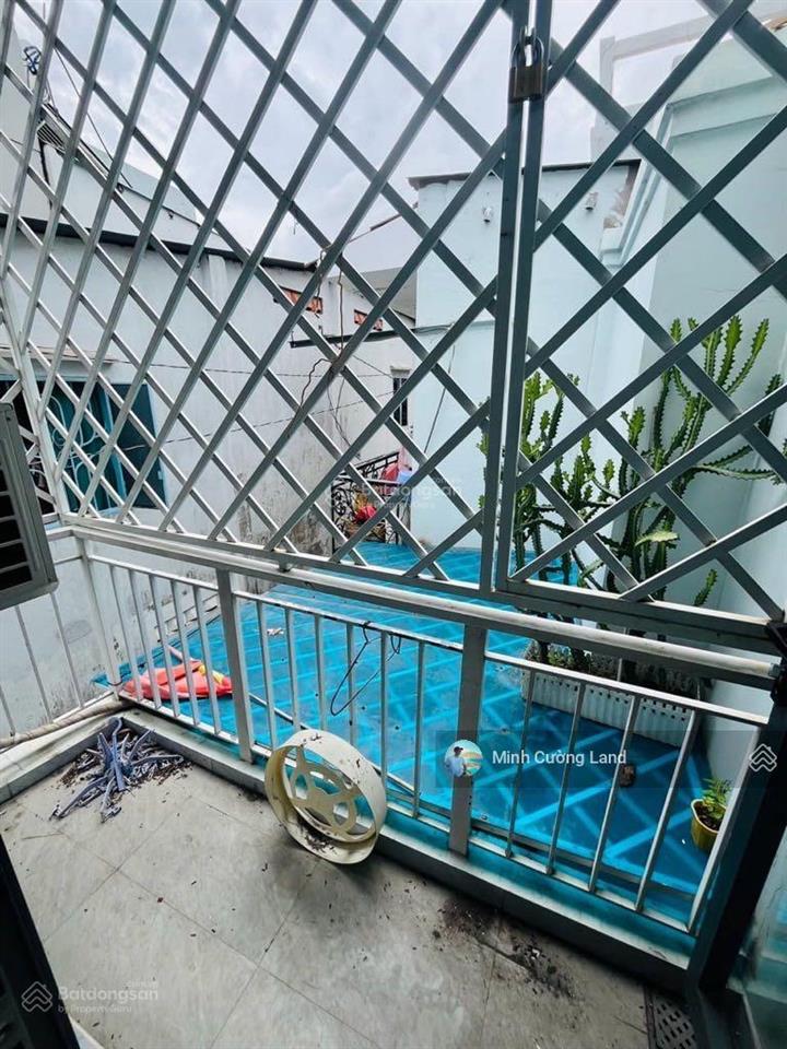 Chỉ 3.5tỷ tl, bán nhà đẹp nguyễn kiệm p3 gò vấp giáp phú nhuận, 50m2 nở hậu, 2 tầng đúc 3pn, gần mt