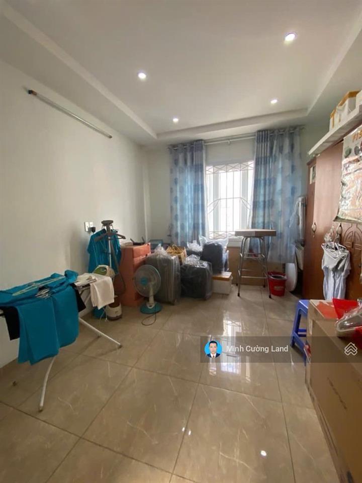 Bán nhà đẹp trường sa, phú nhuận, 45m2 vuông a4, 4 tầng 5pn, hẻm 4m cách mt 20m, chỉ 6tỷ tl