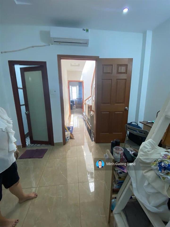 Bán nhà đẹp trường sa, phú nhuận, 45m2 vuông a4, 4 tầng 5pn, hẻm 4m cách mt 20m, chỉ 6tỷ tl