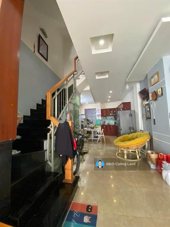 Bán nhà đẹp trường sa, phú nhuận, 45m2 vuông a4, 4 tầng 5pn, hẻm 4m cách mt 20m, chỉ 6tỷ tl