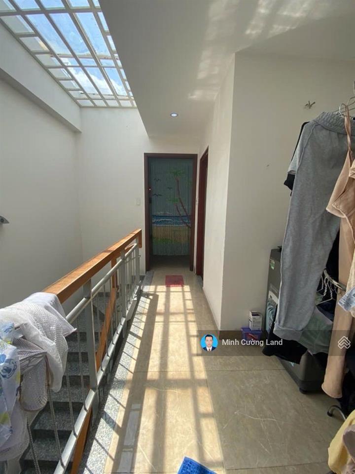 Bán nhà đẹp trường sa, phú nhuận, 45m2 vuông a4, 4 tầng 5pn, hẻm 4m cách mt 20m, chỉ 6tỷ tl